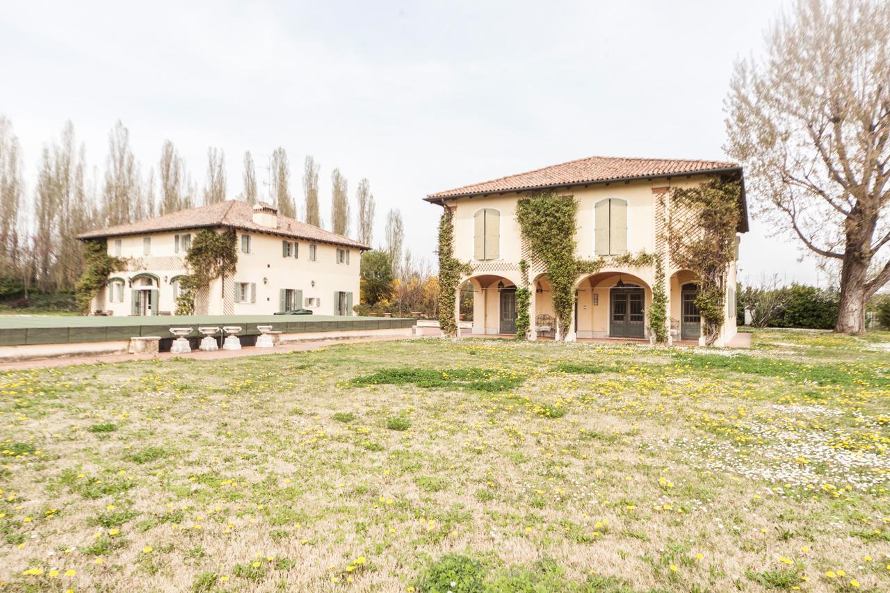 Отель Il Borgo Di Minerva Минербио Экстерьер фото