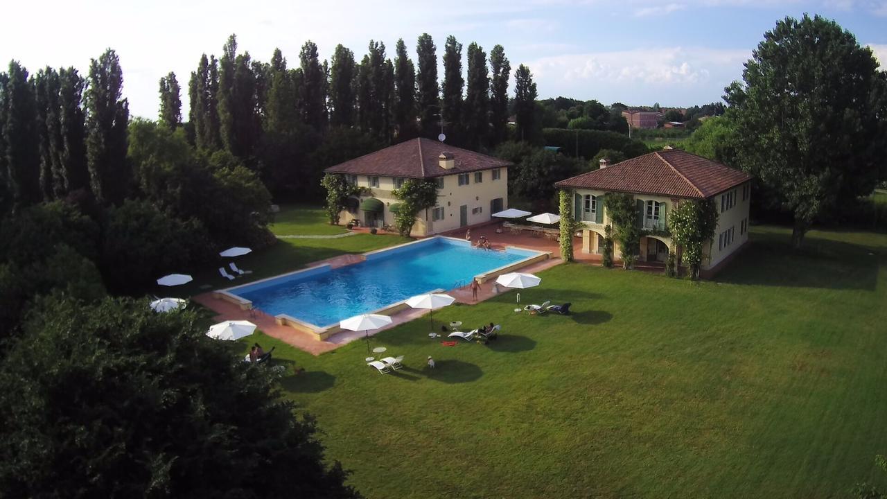 Отель Il Borgo Di Minerva Минербио Экстерьер фото
